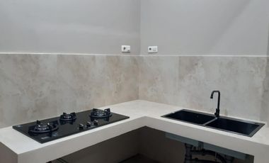 Rumah Full Renovasi Bangunan Luas dan Kokoh Di Cibabat Cimahi Utara