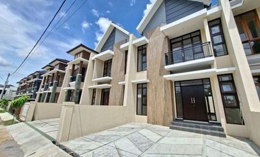 PALING RECOMMENDED Rumah MEWAH Lingkungan Nyaman di Margahayu Raya Metro dekat tol Buahbatu dan Whoosh Lingkar Luar Gede Bage Bandung dijual