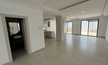 Se vende casa de estreno de 3 dormitorios en Isla Celeste de Ciudad Celeste.