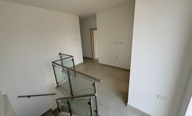 Se vende casa de estreno de 3 dormitorios en Isla Celeste de Ciudad Celeste.