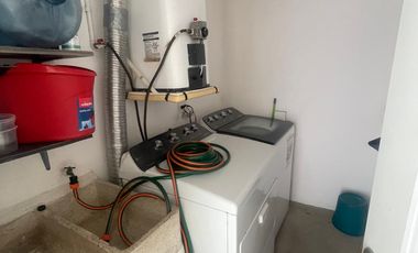 Casa Amueblada en Renta; Condominio Vilanova Hábitat Residencial, Fracc. Jarretaderas, Nayarit.