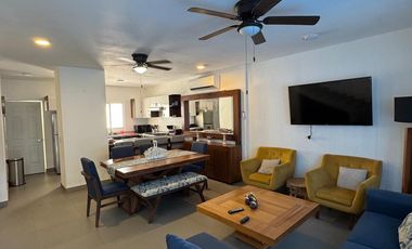 Casa Amueblada en Renta; Condominio Vilanova Hábitat Residencial, Fracc. Jarretaderas, Nayarit.
