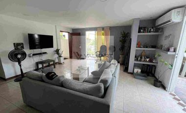CASA EN VENTA BR MANGA