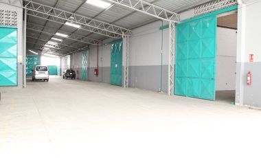 Local Industrial en arriendo en Precoop Hijos Del Suelo, Mapasingue