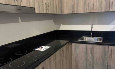 Coast Residences by SMDC  Million Dollar View along Roxas Boulevard