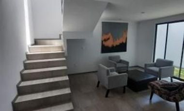 ¡CASA EN VENTA EN FRACCIONAMIENTO LAS PIEDRAS!