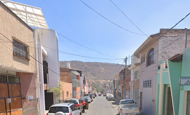 CASA EN NICOLAS BRAVO 196, ATOTONILCO EL ALTO C, JALISCO.