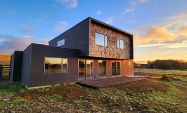 CASA A ESTRENAR CON VISTA DESPEJADA A LOS VOLCANES