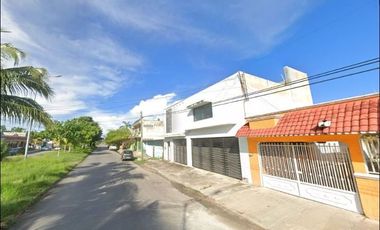 CASA EN VENTA EN CHETUMAL