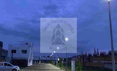 VENTA DE TERRENOS EN FRACCIONAMIENTO CON AMENIDADES LA VID RESIDENCIAL CUAUTLANCINGO ALBERCA SALÓN DE USOS MÚLTIPLES ASADORES COWORKING PALAPA GYM  SALA PROYECCIÓN SE ACEPTAN TODOS LOS CRÉDITOS