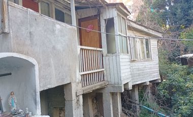 Gran Oportunidad de Inversión – Terreno con 3 Casas y Árboles Frutales en Playa Ancha, Valparaíso