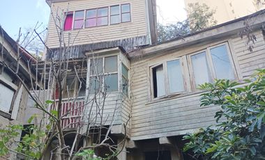 Gran Oportunidad de Inversión – Terreno con 3 Casas y Árboles Frutales en Playa Ancha, Valparaíso