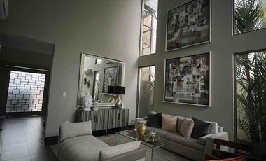 vendo hermosa casa en  Mocolí de 4 dormitorios