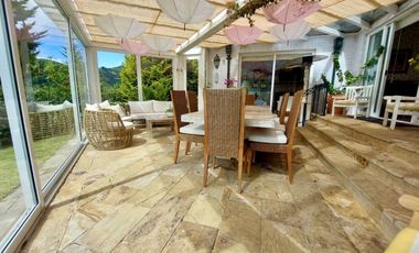 Esta CASA CAMPESTRE tiene todo si buscas confort, exclusividad, seguridad y vivir rodeado de naturaleza