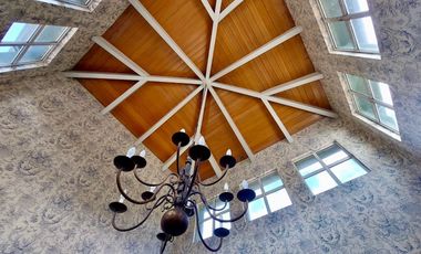 Esta CASA CAMPESTRE tiene todo si buscas confort, exclusividad, seguridad y vivir rodeado de naturaleza