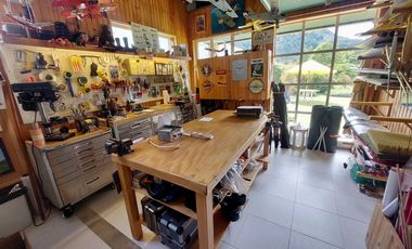 Esta CASA CAMPESTRE tiene todo si buscas confort, exclusividad, seguridad y vivir rodeado de naturaleza