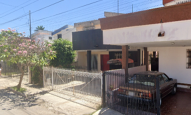 CASA EN VENTA LOS PINOS MERIDA !!!!!