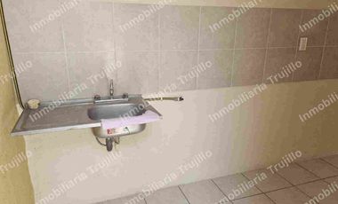 VENDO CASA DE UN NIVEL  CERCA DE LA LAGUNA DE PUENTE MORENO