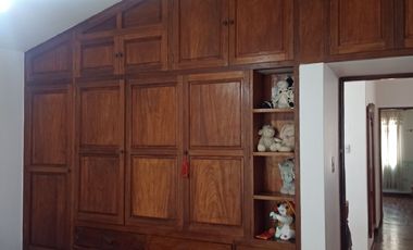 Urb. El Recreo Casa de 309.48m2 ideal para Clínica o Empresa