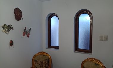 Urb. El Recreo Casa de 309.48m2 ideal para Clínica o Empresa