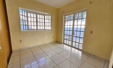 Villa Vicente Guerrero Guadalajara Oportunidad Casa en Venta de Una Planta de Amplio Terreno