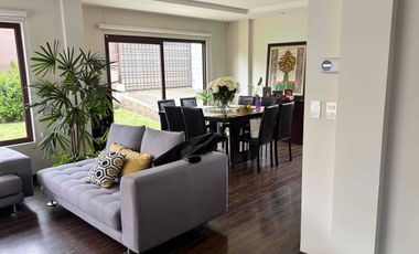 Casa de lujo en la mejor zona de Challuabamba