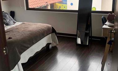 Casa de lujo en la mejor zona de Challuabamba