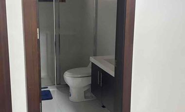 Casa de lujo en la mejor zona de Challuabamba