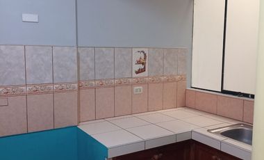 REMATO Edificio en Santa Teresa de Ávila esquina a precio de Casa