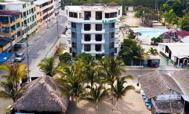 Gran Oportunidad Departamento rentero en Edificio Hotel Tahití en malecón Atacames