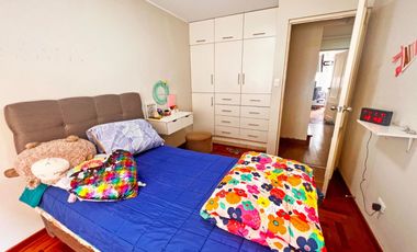 Venta de Casa de 4 Pisos en Salvador Dali – Santiago de Surco