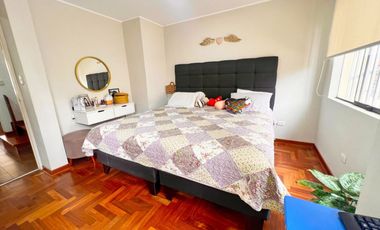 Venta de Casa de 4 Pisos en Salvador Dali – Santiago de Surco