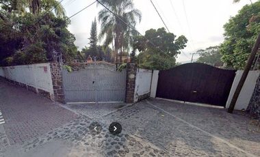 Hermosa y amplia casa CON PISCINA en remate en Segunda Priv. India Bonita, Centro, 62550 Jiutepec, Mor. (NO SE ACEPTAN CREDITOS) ENTREGA INMEDIATA