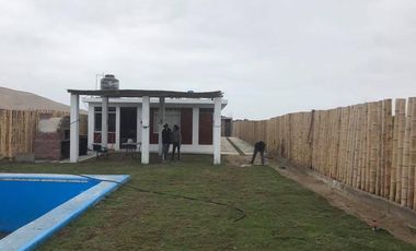 🏡 Venta de Casa con Piscina en Asia – Km 102 🌊☀️