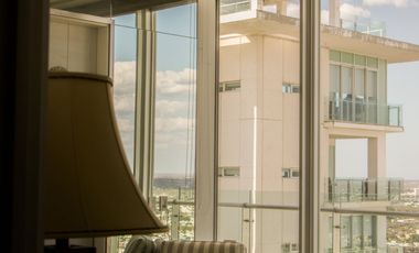 Penthouse de 4 habitaciones, en Country Towers.