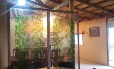 Cabaña en VENTA, en amolio terreno de 2,200 m2 en Omitlan Hgo