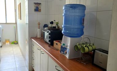 SE ARRIENDA DEPTO AMOBLADO EN COND. TRES MARES, CARIBE.