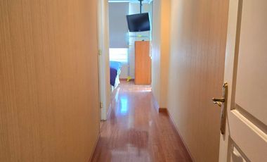 SE ARRIENDA DEPTO AMOBLADO EN COND. TRES MARES, CARIBE.