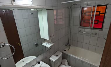 Casa 3 Dorms 2 Baños Estac. y Bodega, Remodelada en Padre Hurtado