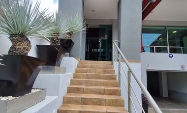 OFICINA EN RENTA CERCA DE LA AV VENTURA PUENTE $19,000