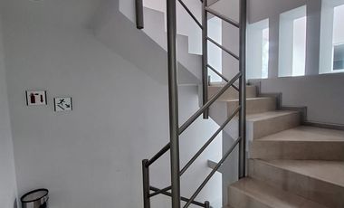 OFICINA EN RENTA CERCA DE LA AV VENTURA PUENTE $19,000