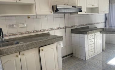 De venta , casa en Ponciano sector de Carcelén. Quito , Ecuador.