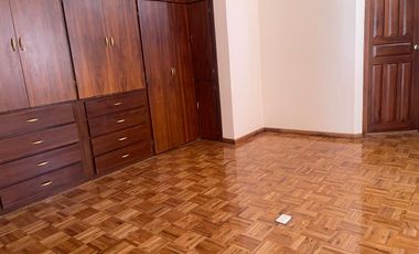 De venta , casa en Ponciano sector de Carcelén. Quito , Ecuador.