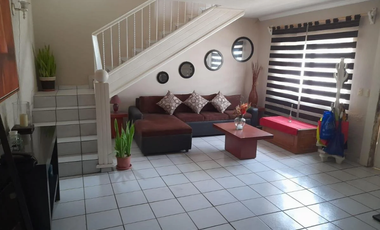 Casa en Venta Santa Ana Tepetitlán, Junto a Bugambilias en Zapopan