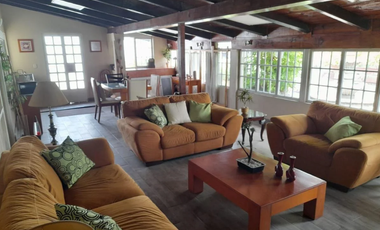 Casa en Venta Santa Ana Tepetitlán, Junto a Bugambilias en Zapopan