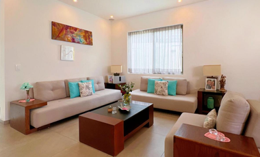 Casa Venta con Recamara en Planta Baja, en la Rioja, Tlajomulco de Zúñiga