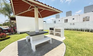 VENTA DE CASA CON ALBERCA PRIVADA OAXTEPEC