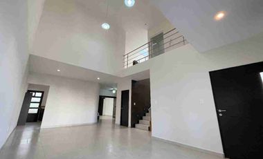 CASA EN VENTA EN PRIVADA RESIDENCIAL SAN ANGEL I SUPER PRECIO