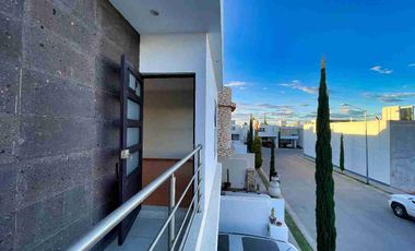 CASA EN VENTA EN PRIVADA RESIDENCIAL SAN ANGEL I SUPER PRECIO