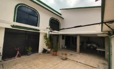 Casa Prolongación la Moderna